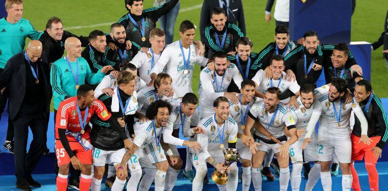 El Real Madrid festeja el título de campeón del mundo en Abu Dhabi