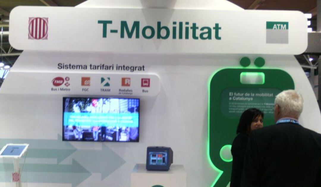 Un estand de T-Mobilitat