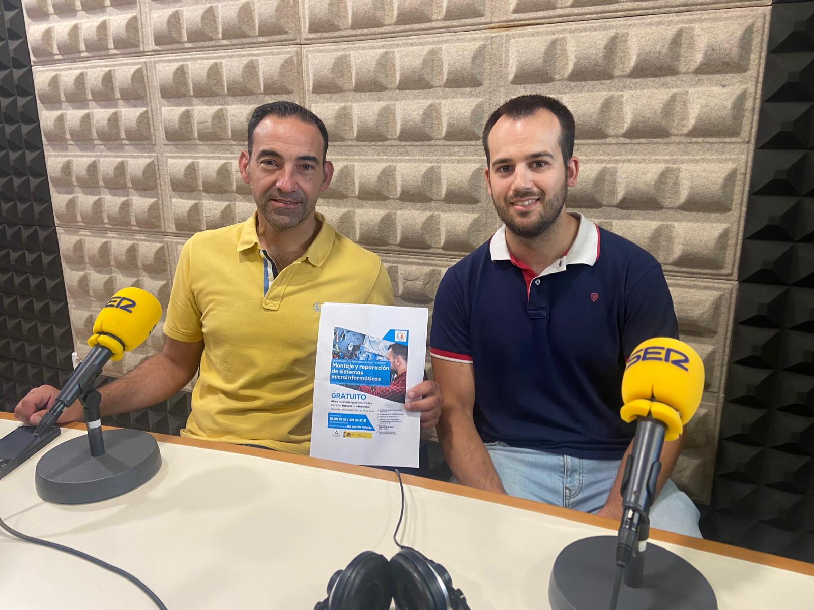 Francisco Bermúdez (director IES Carrillo Salcedo) y José Antonio  Rodríguez ( profesor)
