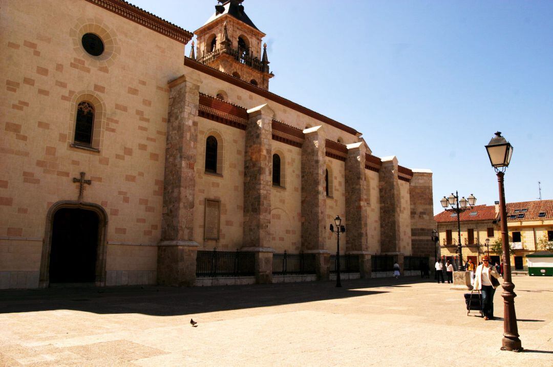 Plaza de los Santos Niños de Alcalá de Henares. 