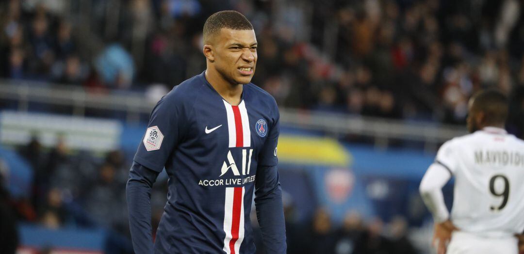 Mbappé, durante un partido con el PSG