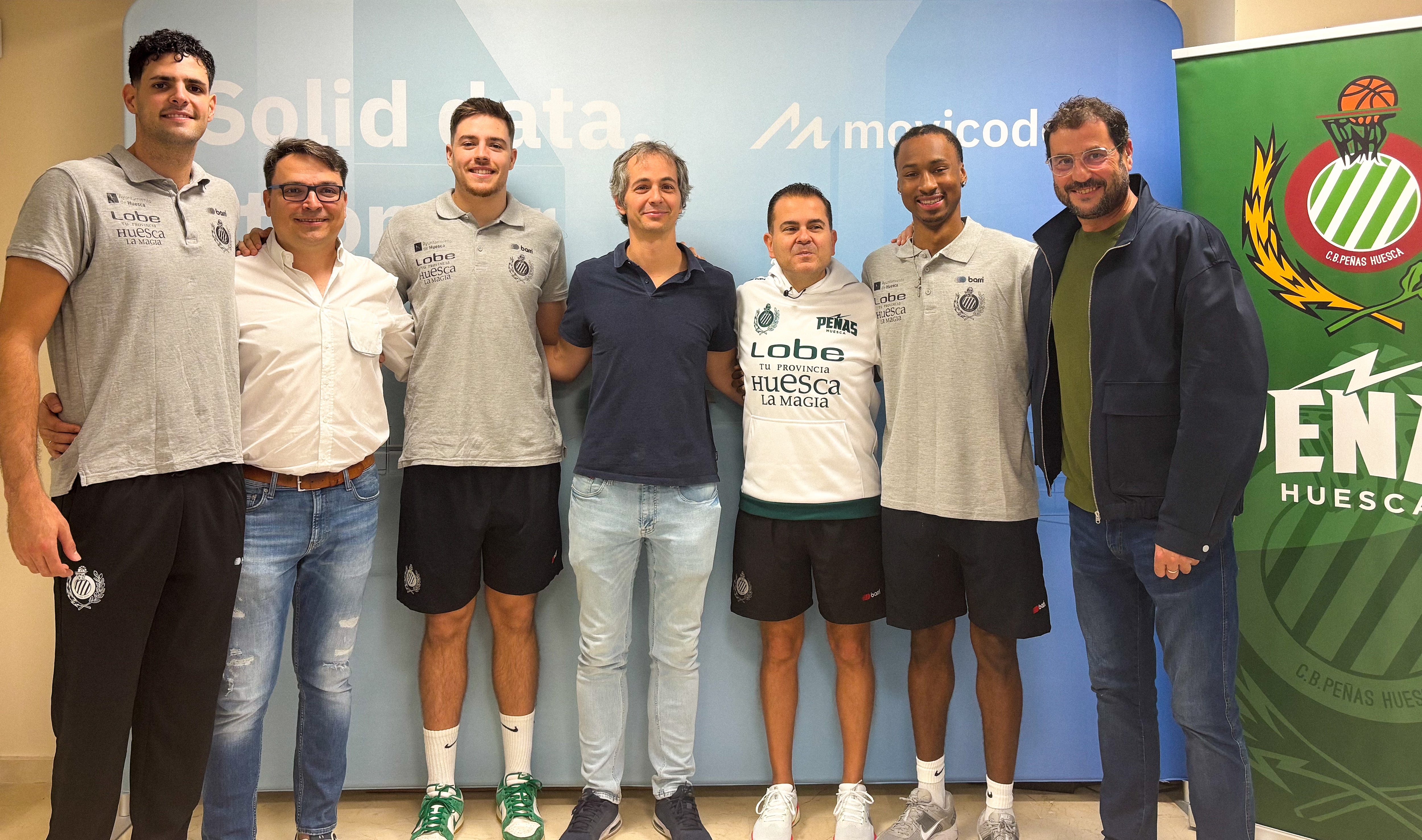 Presentación de la liga de Lobe Huesca la Magia en Movicoders