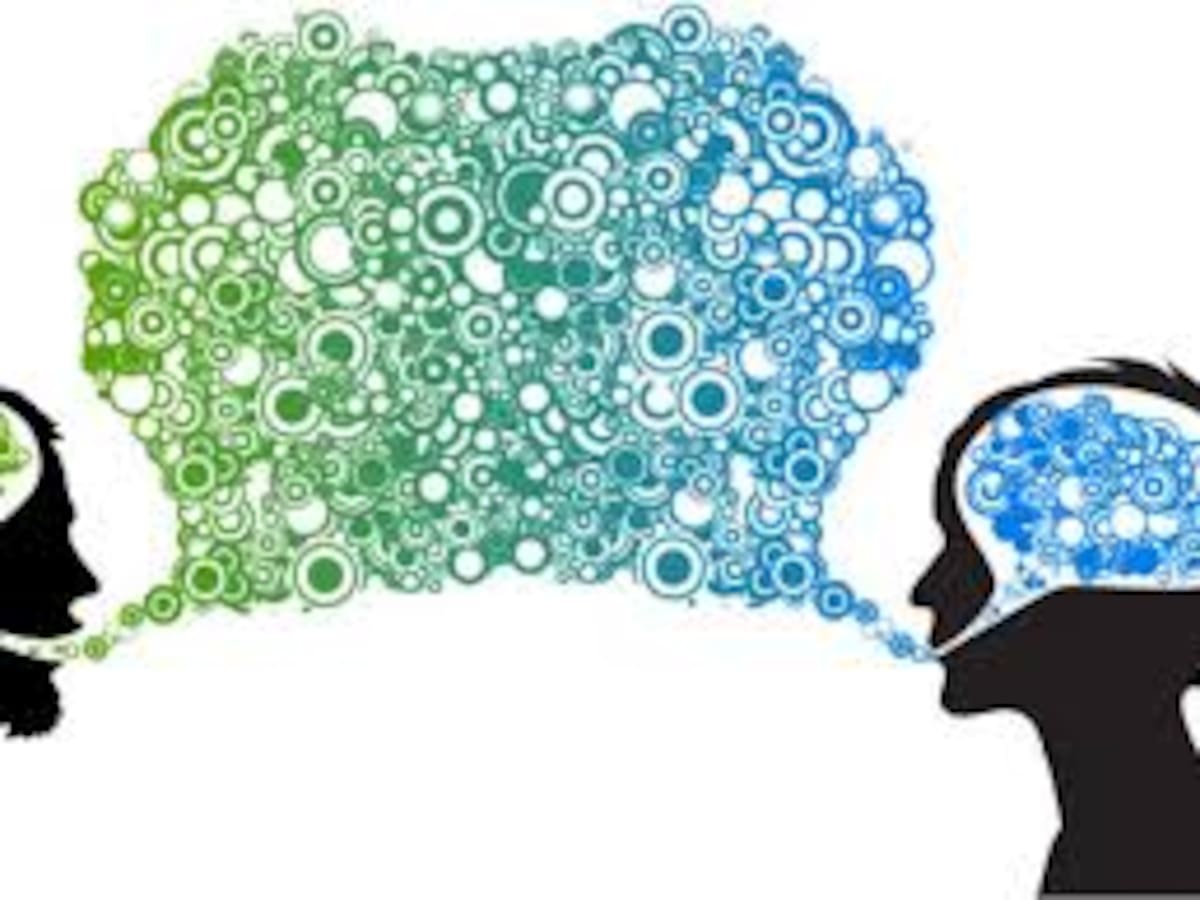 "No seas el blanco perfecto de los que mienten para que creas que los malos caminan entre nosotros"