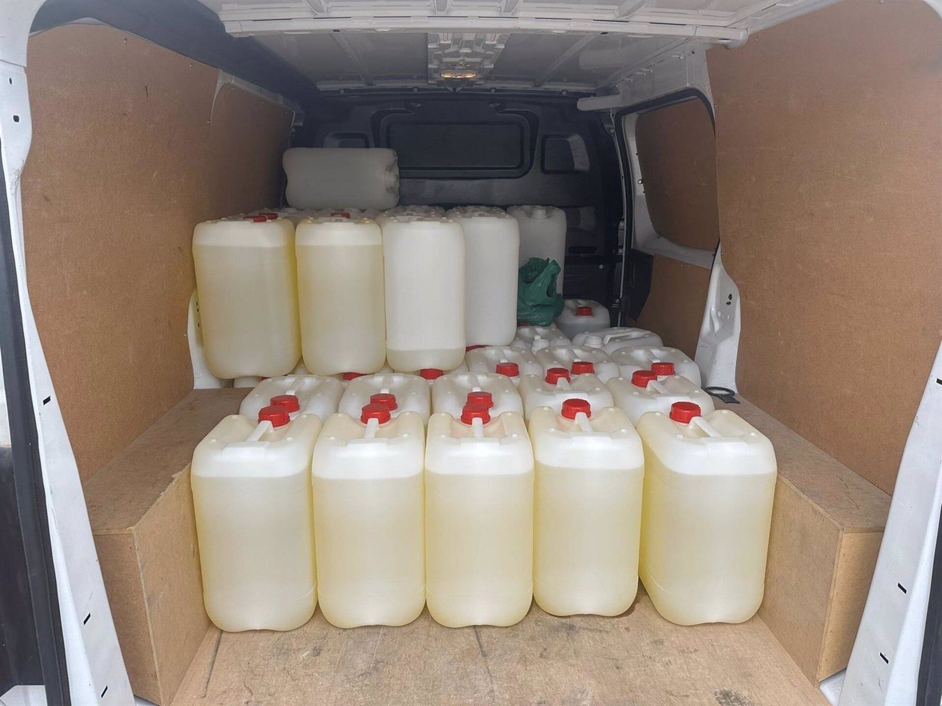 Parte de la mercancía intervenida