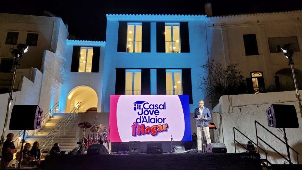 El municipi recupera un edifici històric per destinar-lo als joves.