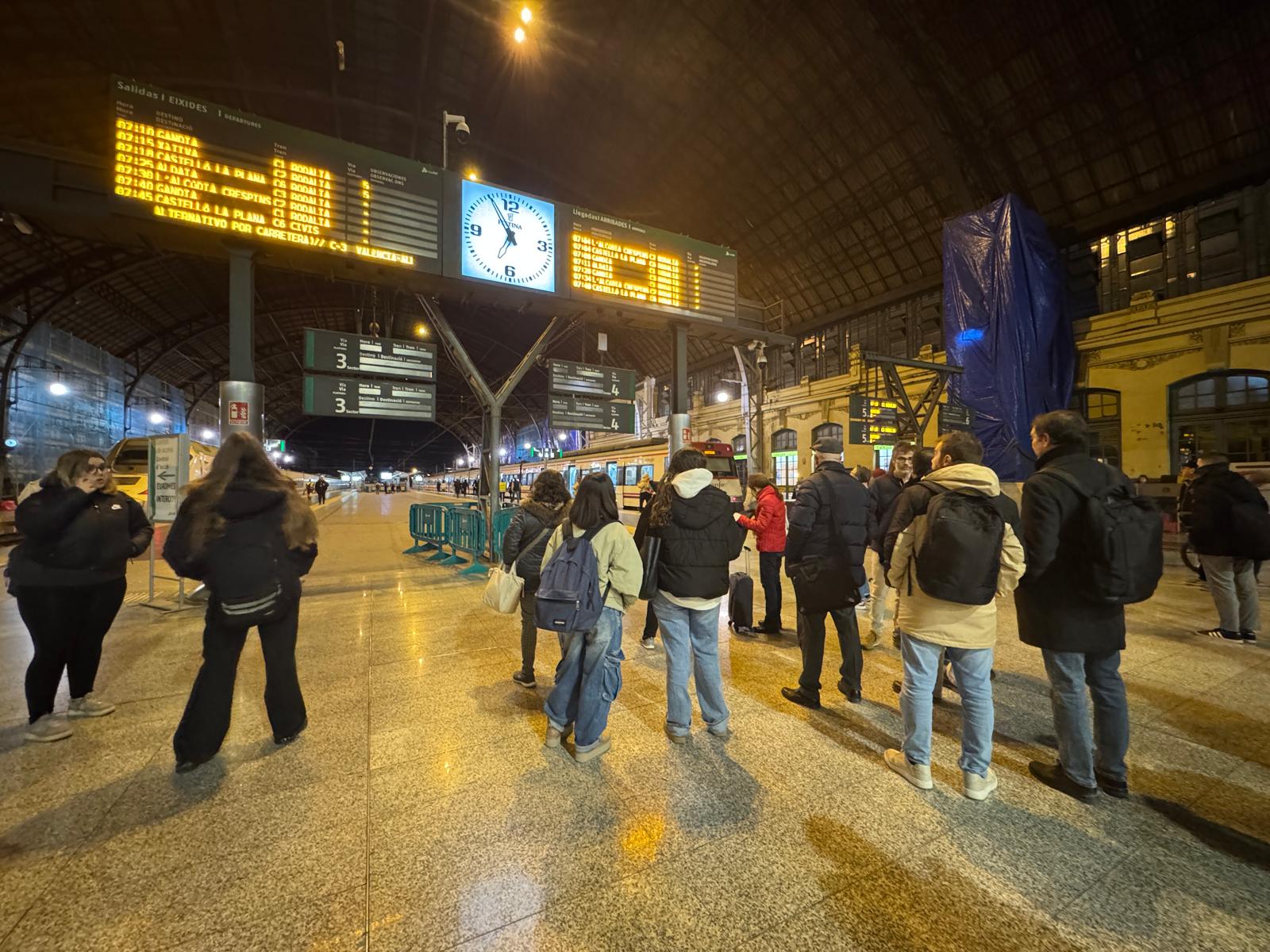 Transportes recupera el tráfico ferroviario en las líneas C1 y C2 de Cercanías Valencia