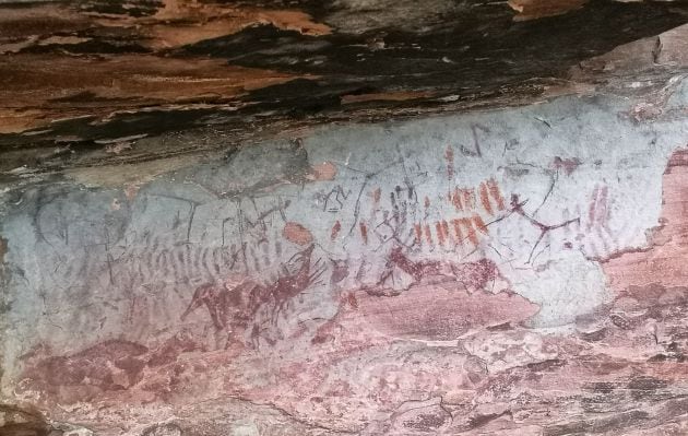 Las pinturas rupestres están declaradas Patrimonio de la Humanidad, junto a todas las del arco mediterráneo, desde 1998.