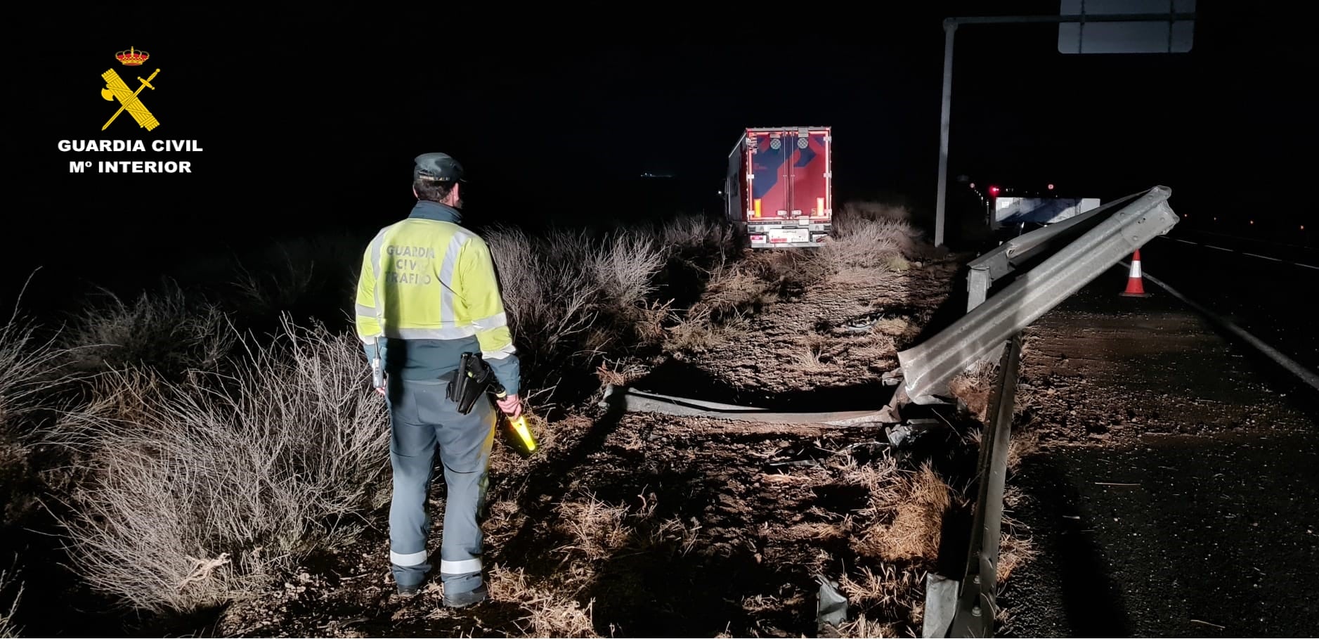 Accidente vial en Candasnos en el que se vio implicado el conductor del camión