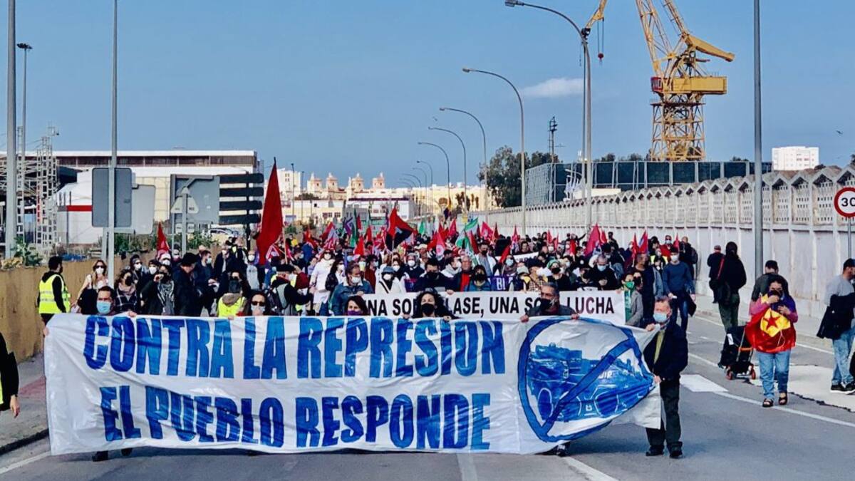 Manifestación para denunciar la "represión policial" en Cádiz