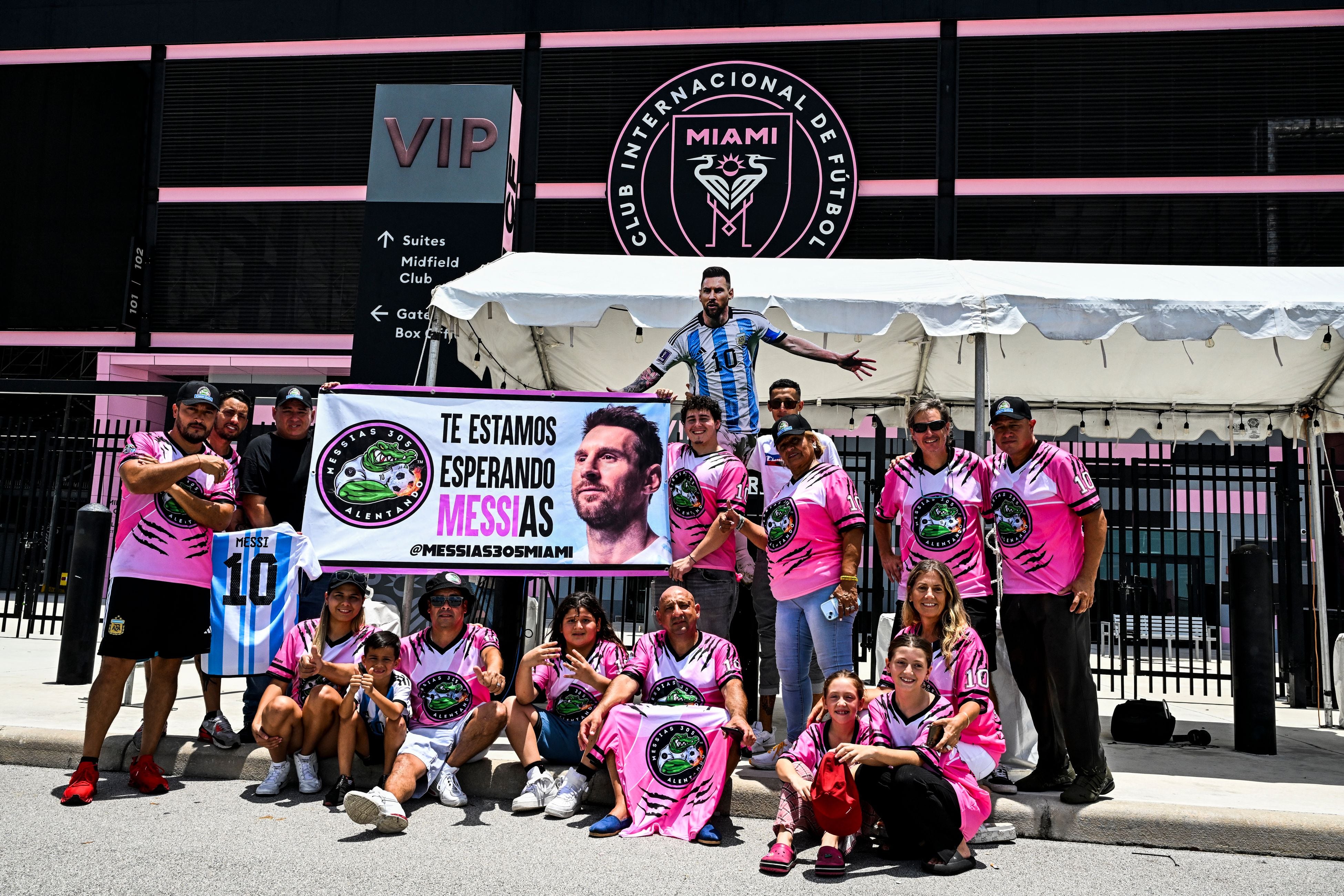 Crece la fiebre en Miami ante la reciente presentación de Leo Messi por el Inter Miami. (Photo by CHANDAN KHANNA / AFP) (Photo by CHANDAN KHANNA/AFP via Getty Images)