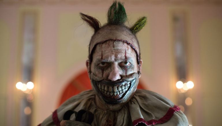 FOTOGALERÍA: Los principales personajes | Twisty, el aterrador payaso de &#039;American Horror Story: Freak Show&#039;