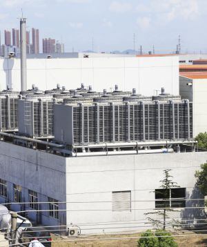 Torres de refrigeración, uno de los focos de infección de la enfermedad.