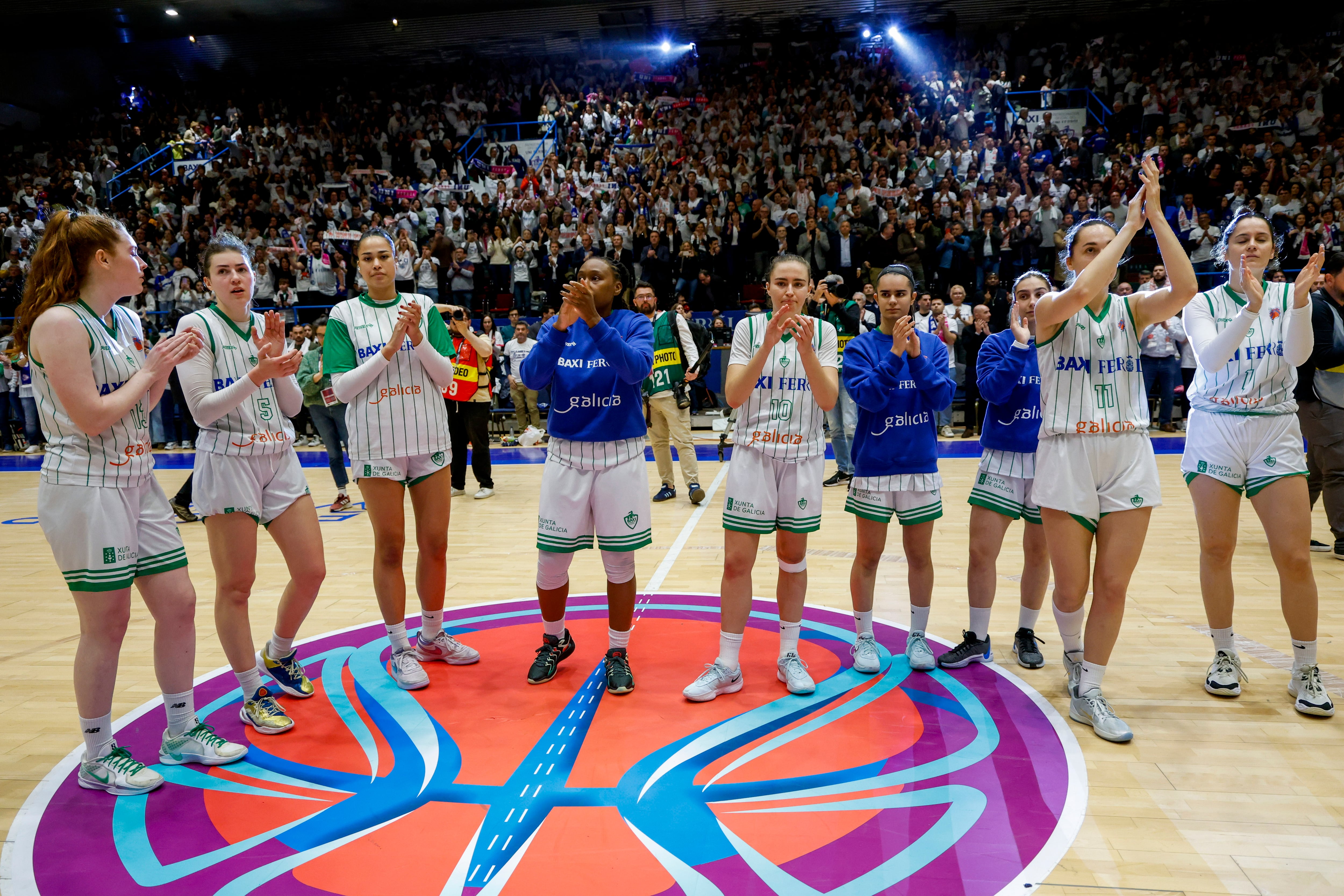 Imagen del Baxi-Villeneuve d´Ascq de la ida de la final de Eurocup en A Malata (foto: Kiko Delgado / EFE)