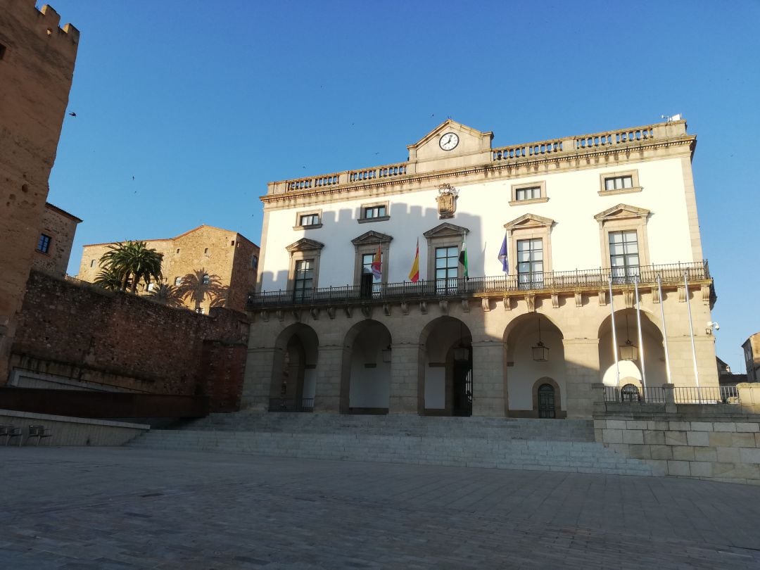 Fachada del Ayuntamiento de Cáceres