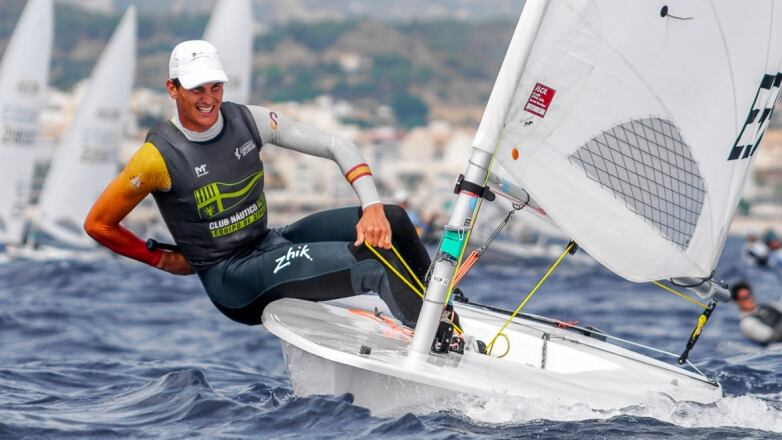 Con 43 puntos netos, se proclamó campeón de España ante la emoción del público local