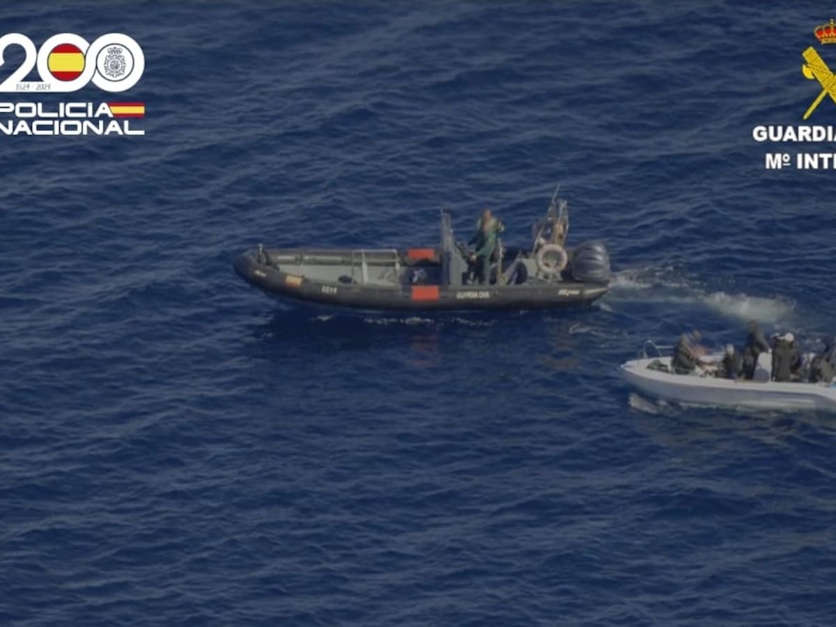 Detenidos los patrones de 3 pateras que llegaron esta semana a las Pitiusas