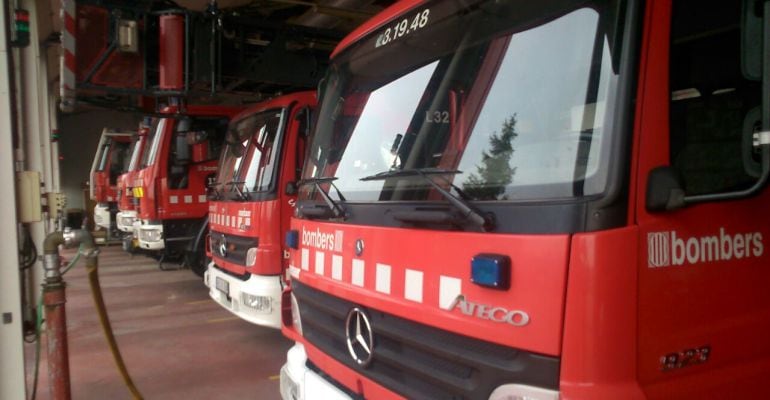 Els parcs de bombers s'han reforçat amb gairebé un 50 per cent més d'efectius per torn