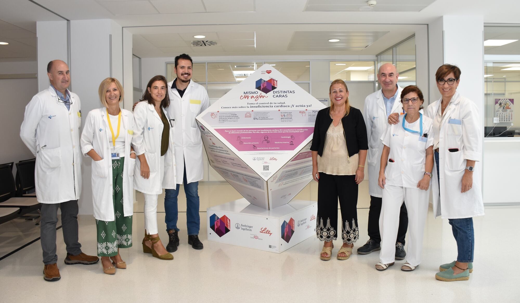 Presentación de la campaña en el hospital Santa Bárbara