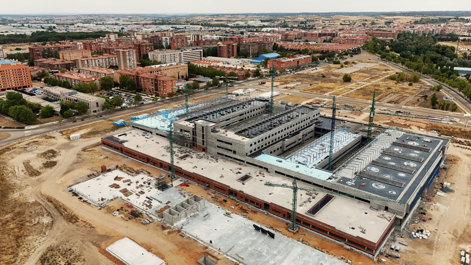 Obra de construcción del nuevo hospital de Aranda septiembre 2025