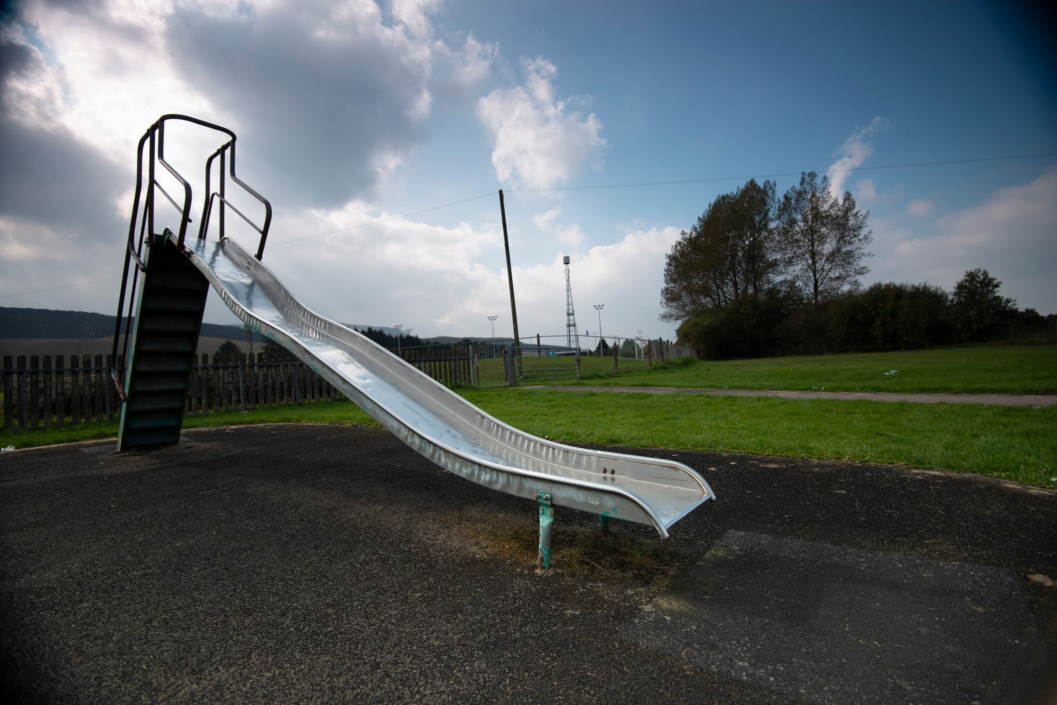 Un tobogán de un parque.