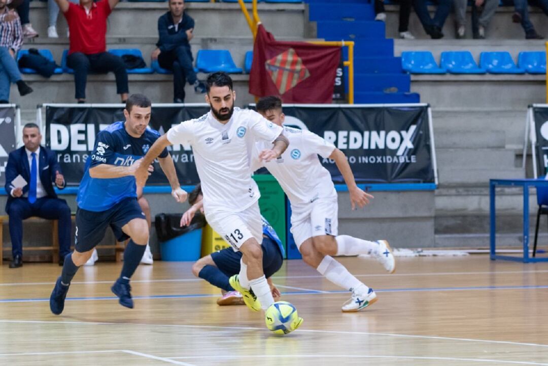Imagen del partido disputado en Santa Isaben entre el Santiago y el Alzira