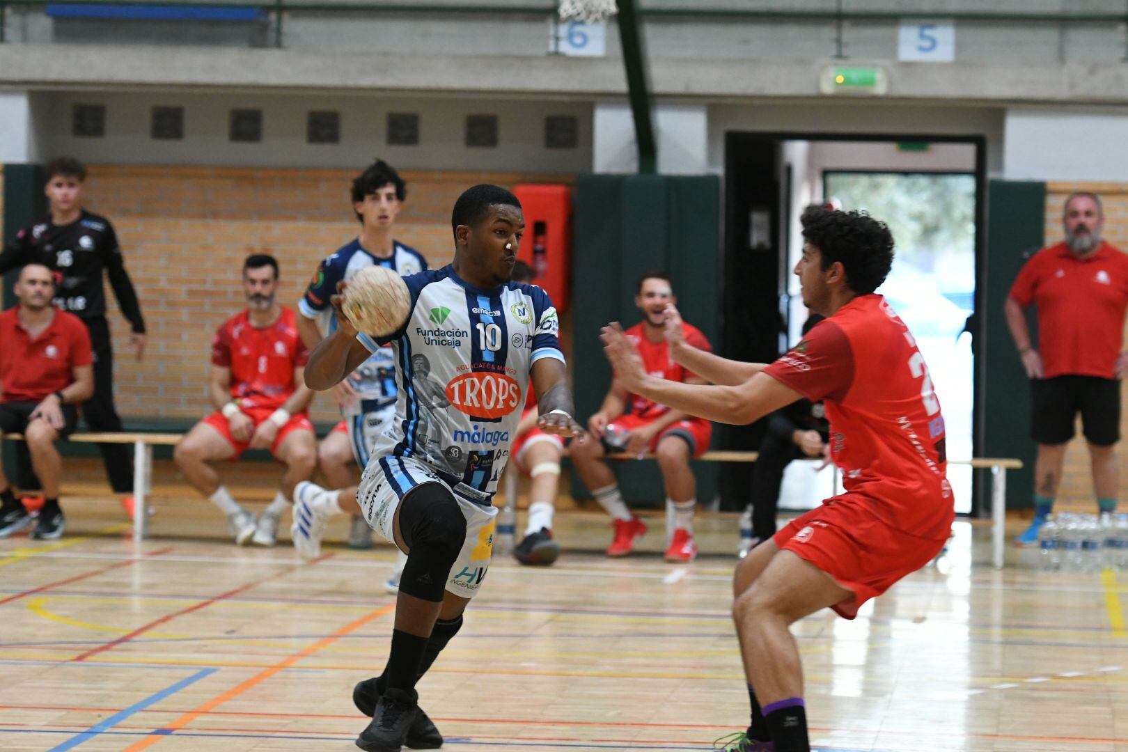 Caue Martins en el partido del Memorial