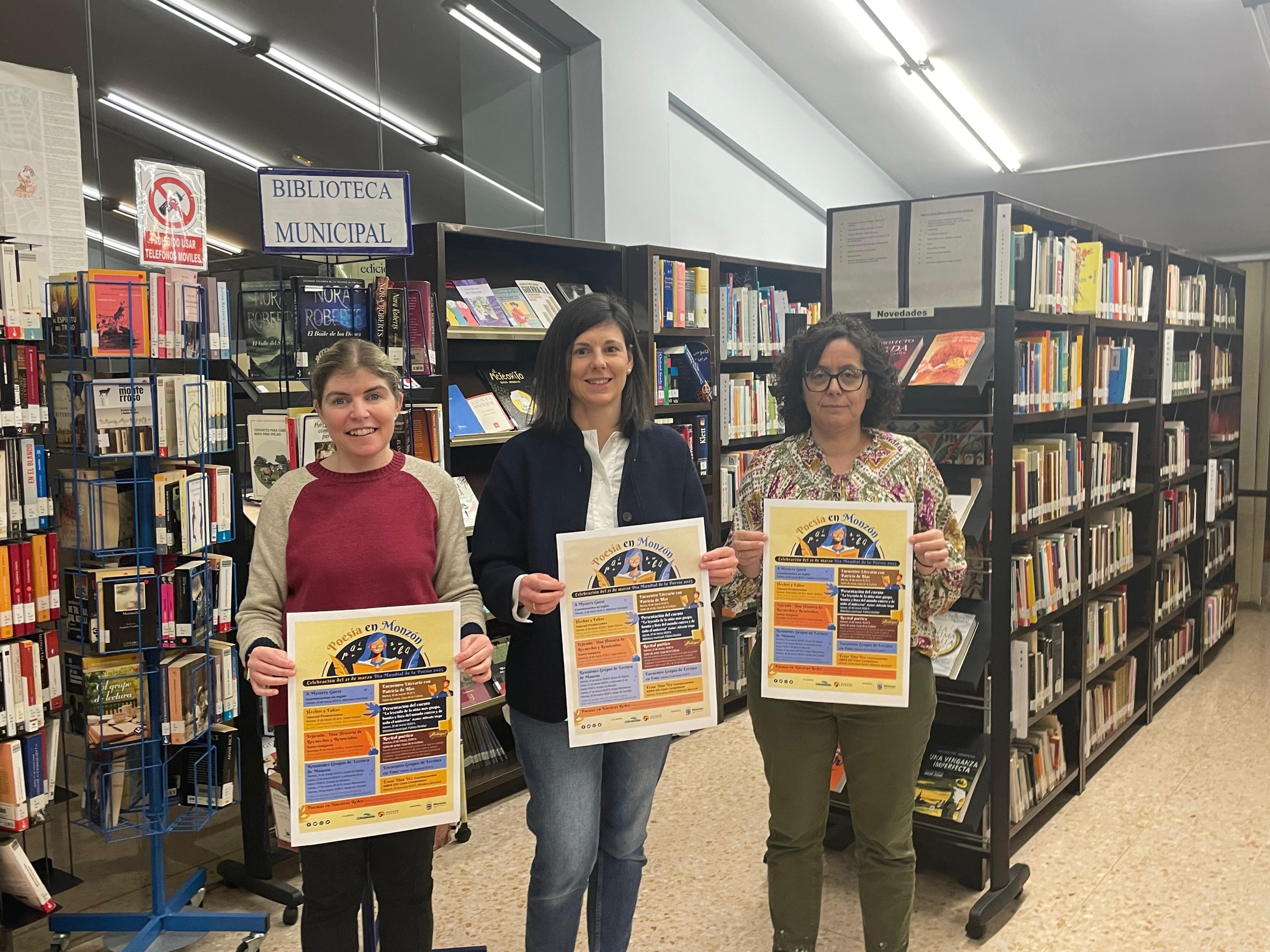 Imagen de la presentación del Día Mundial de Poesía en Monzón