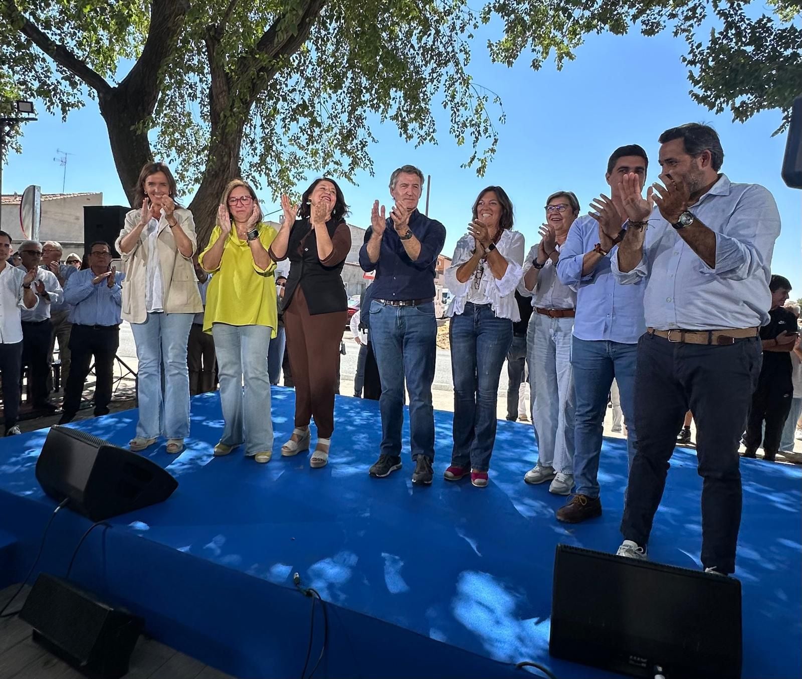 Acto con el sector primario que el Partido Popular ha celebrado esta mañana en Membrilla (Ciudad Real)