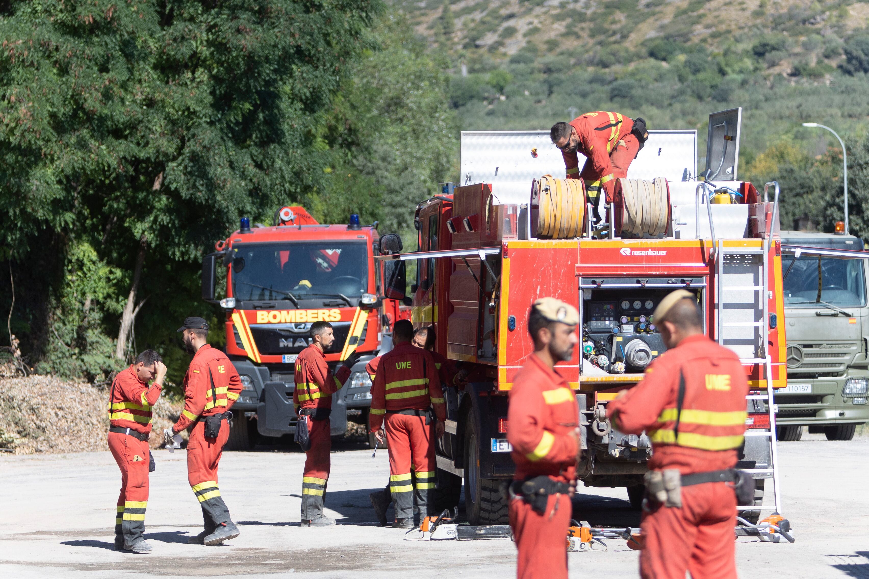 La UME preparándose para salir hacia uno de los incendios que sufrió durante el verano de 2022 la Comunitat Valenciana