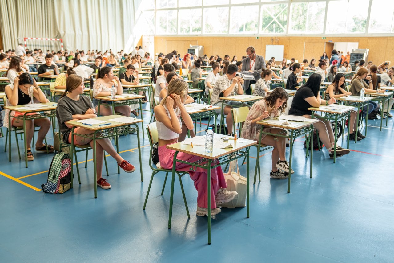 Examen en la EBAU