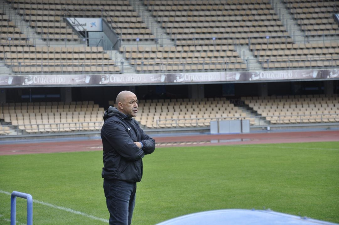 Paco Peña durante un partido en Chapín