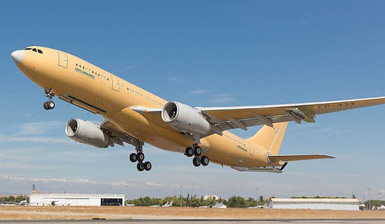 El viernes tuvo lugar el primer vuelo de este avión de repostaje desde las instalaciones getafenses