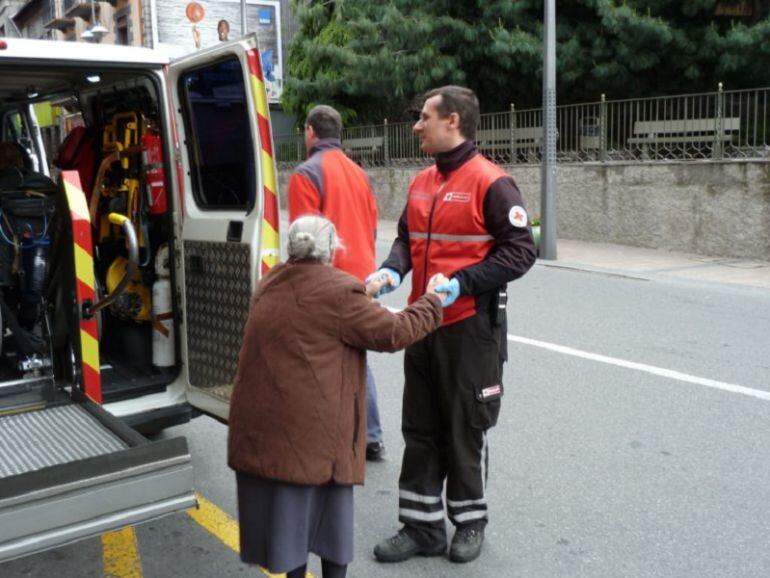 El servei de transport sociosanitari de la Creu Roja necessita renovar la seva flota en els propers cinc anys.