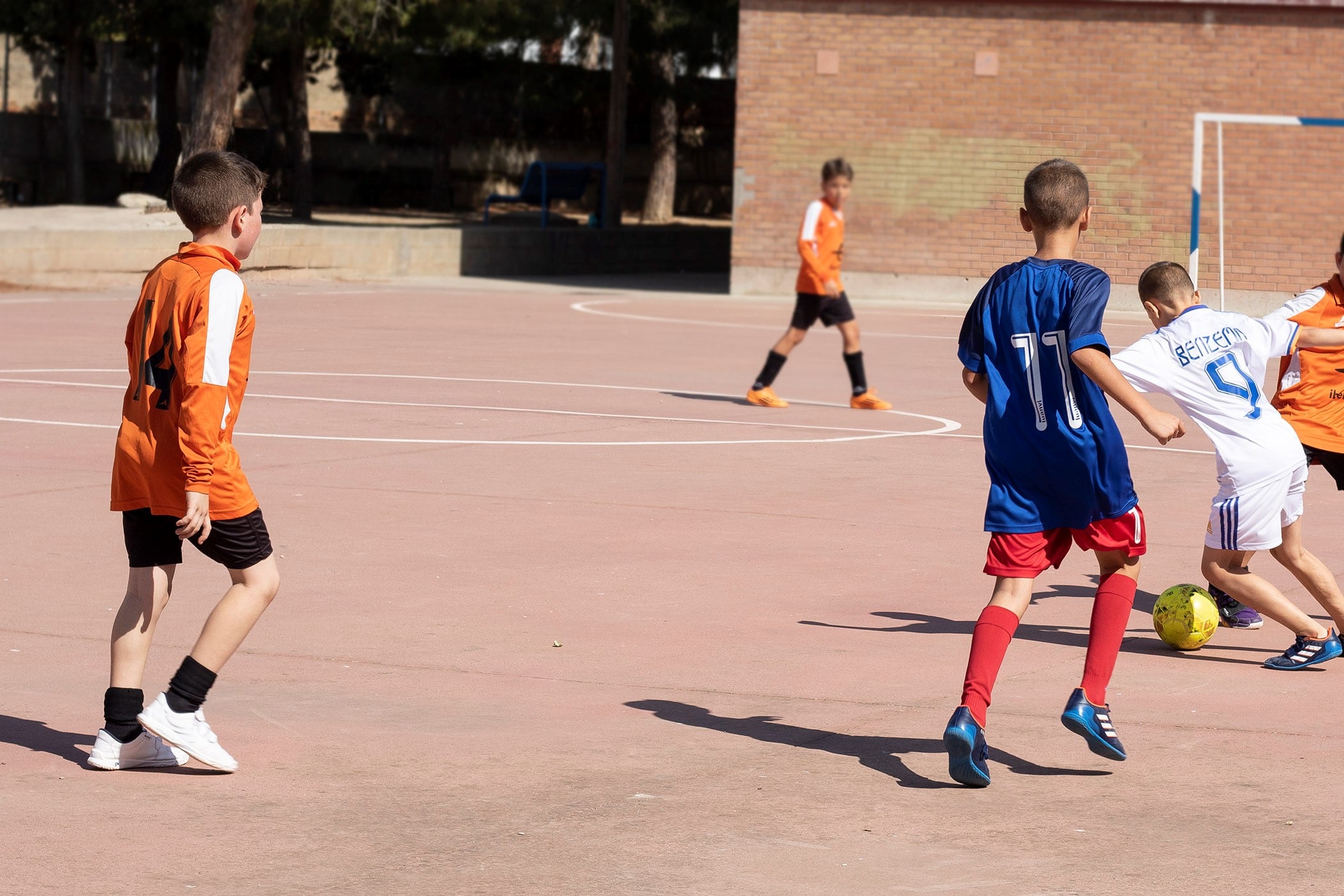 Veintiséis equipos participan en la liga escolar de fútbol sala en el Bajo Cinca