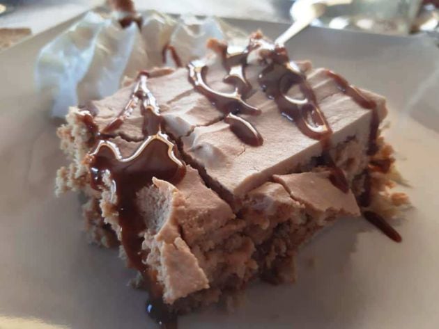 Tarta de galletas y dulce de leche