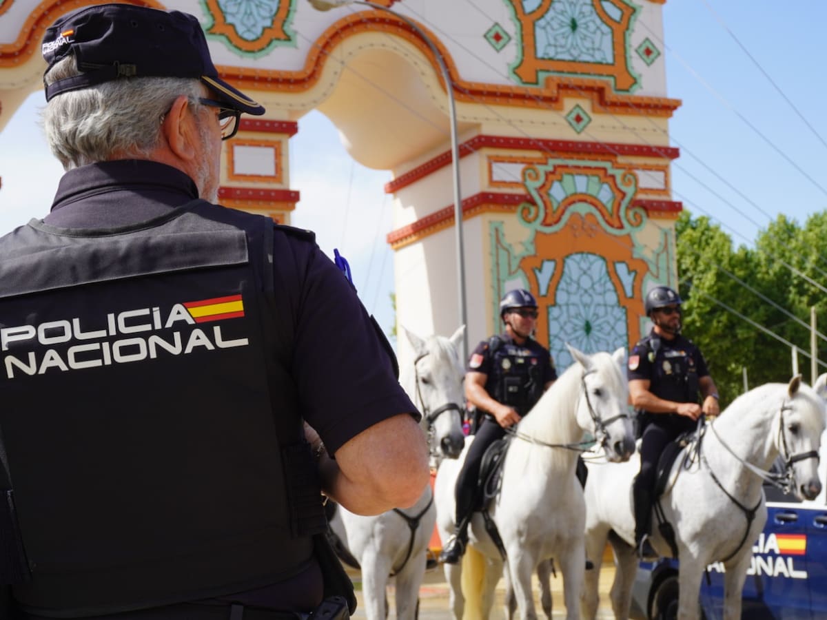 Más de una veintena de detenciones por diferentes tipos de delitos al término de la Feria de Abril