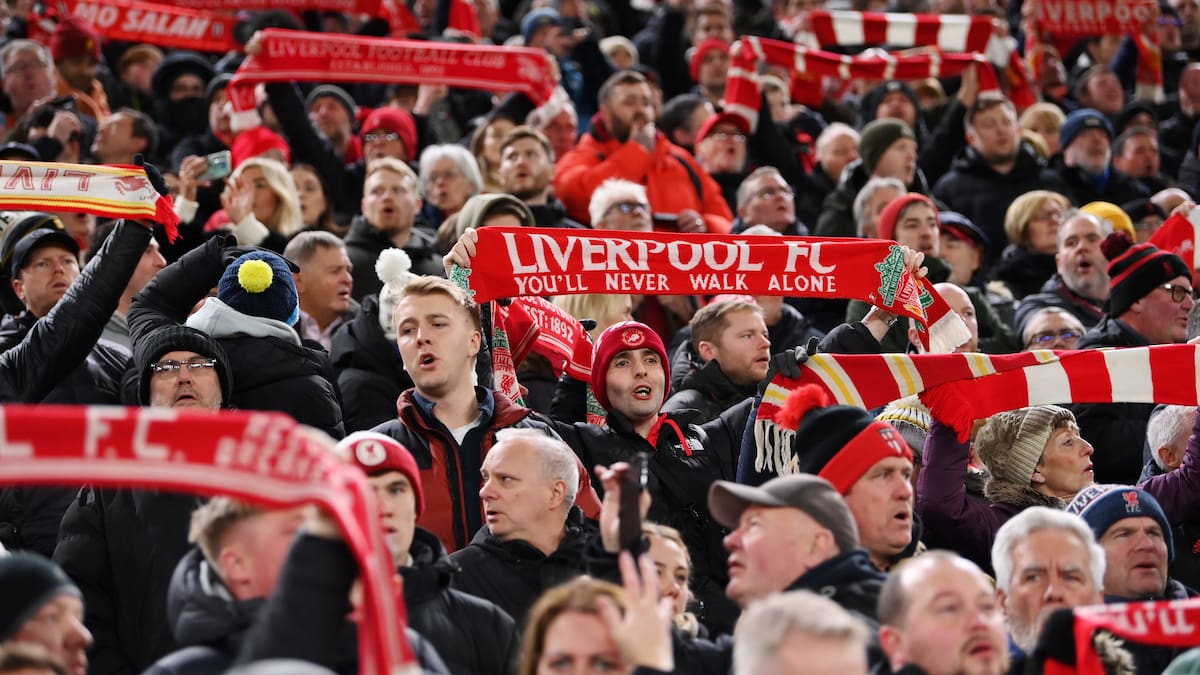 Así recibió Anfield a los jugadores de Liverpool y Real Madrid: pone los pelos de punta