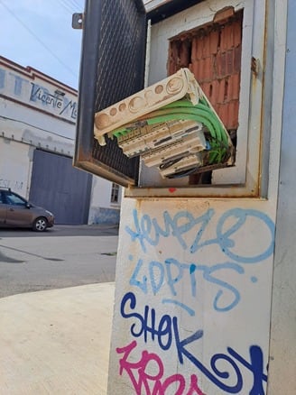 Las instalaciones han sufrido varios actos vandálicos que desaconsejan su uso