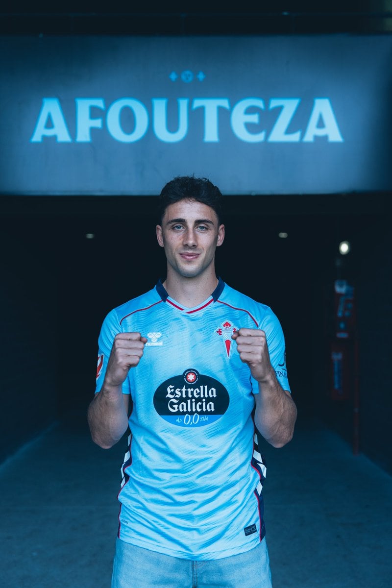 Pablo Durán en Balaídos tras su renovación