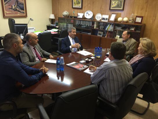 Imagen de la reunión celebrada en la Confederación Abulense de Empresarios