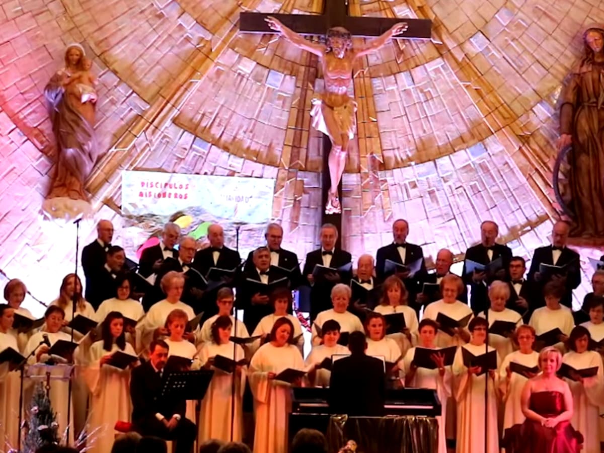 Santa María acoge el pregón de Semana Santa y un concierto del Orfeón Arandino