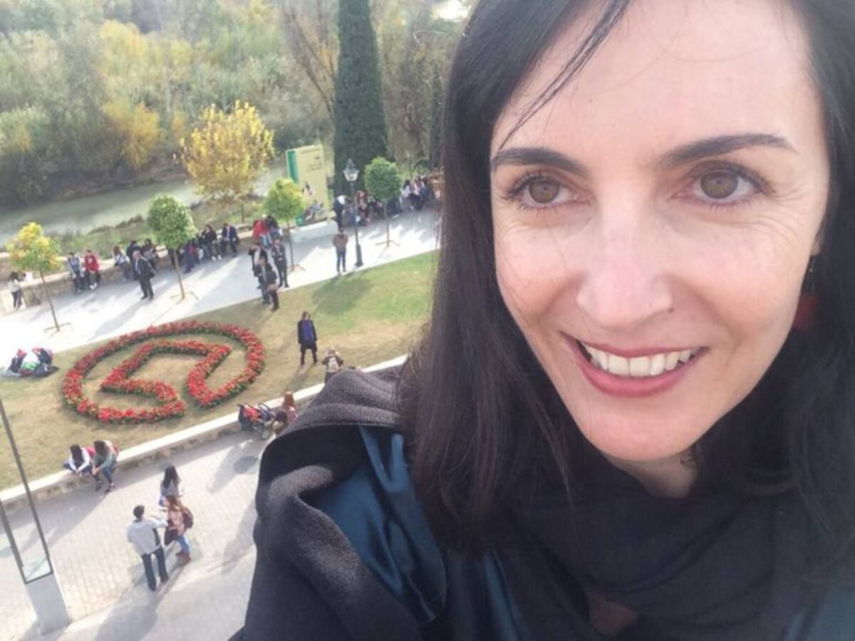 Firma de opinión Rosa Lara. Más Amabilidad por favor.