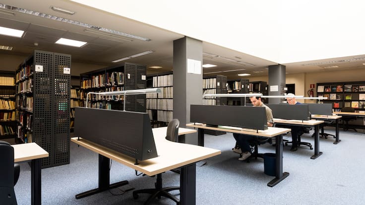 26.000 discos y una historia: el archivo que protege la memoria de Radio San Sebastián