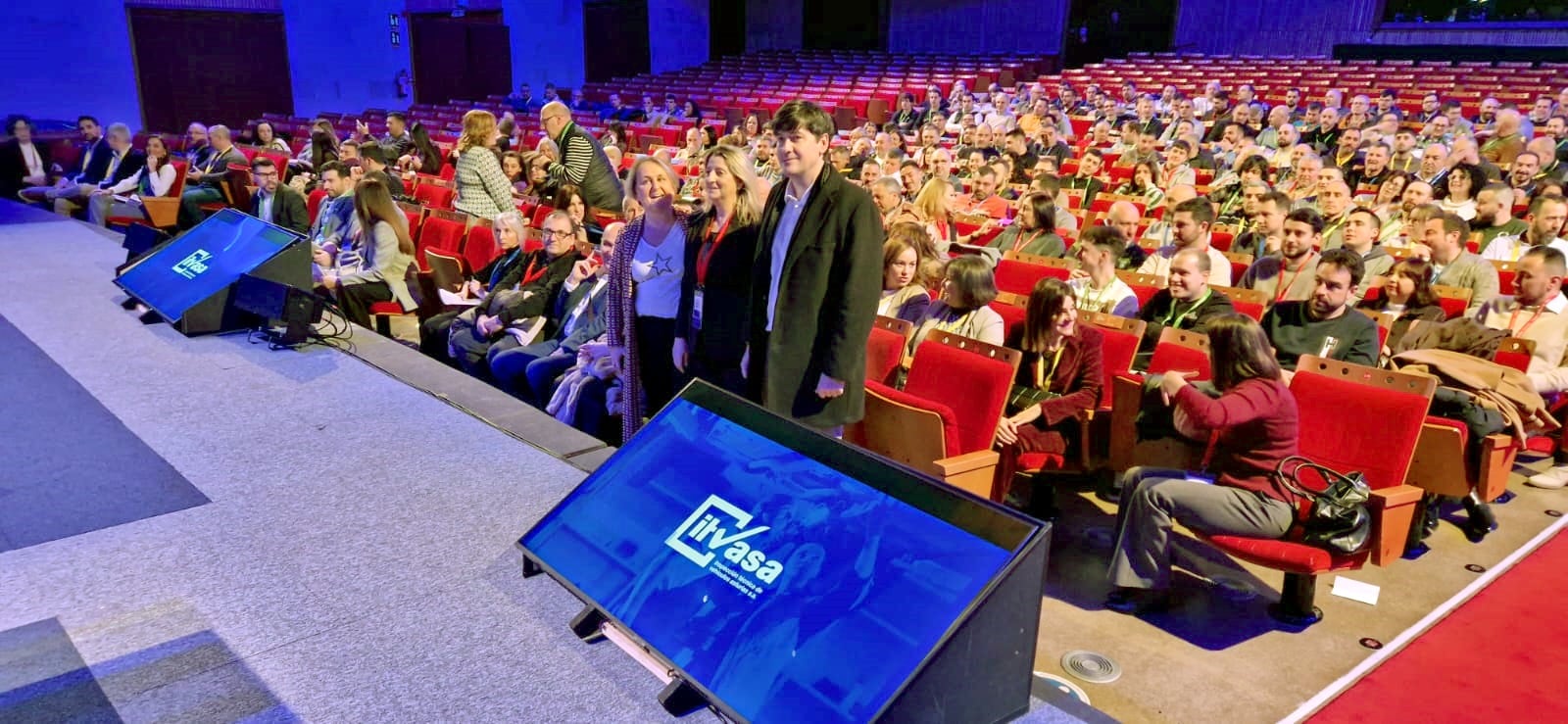 El presidente del consejo de administración, Borja Sánchez, durante la presentación de los resultados a la plantilla.