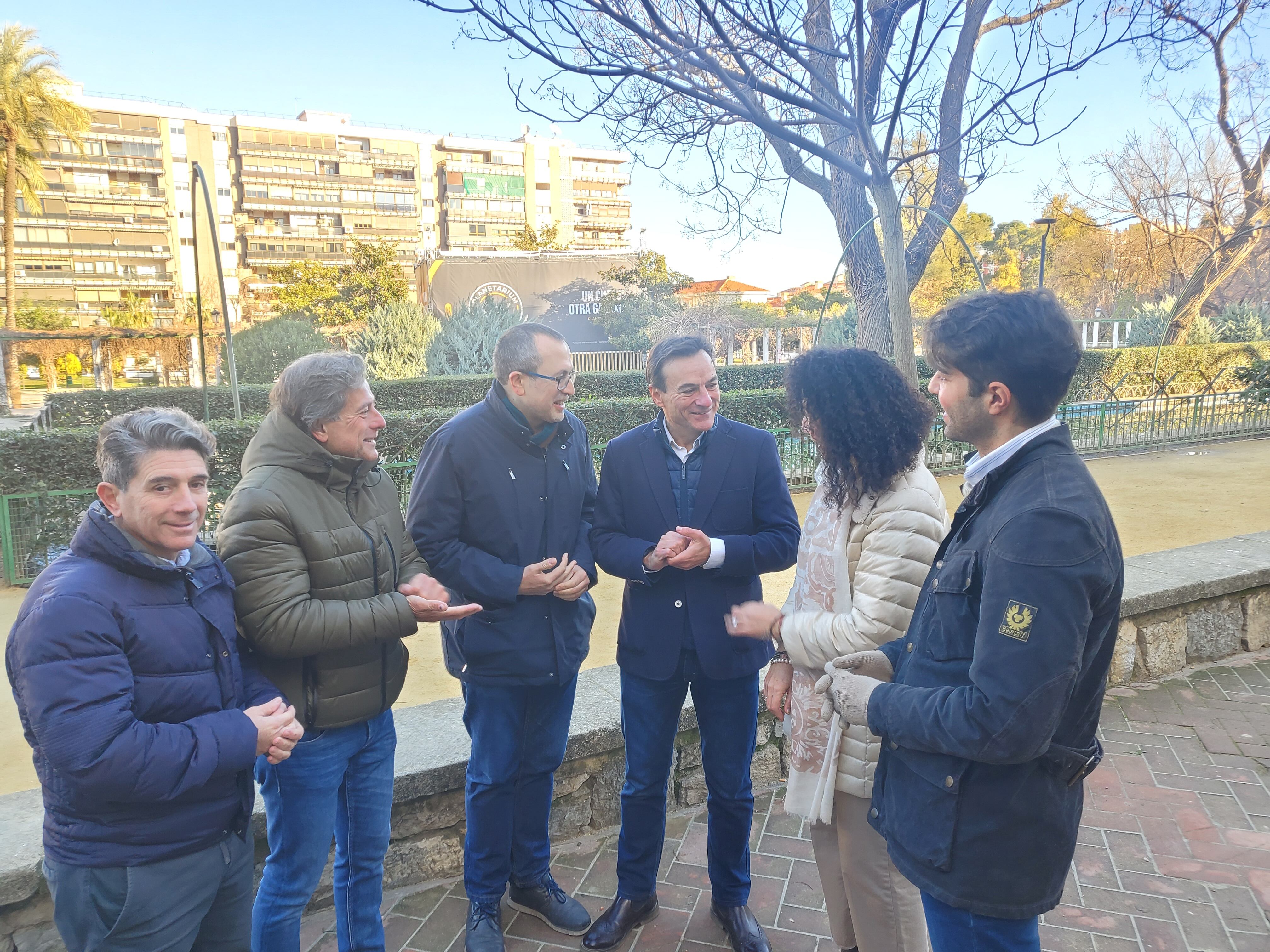 Presentación a los medios de comunicación del candidato popular a la alcaldía de Jaén.