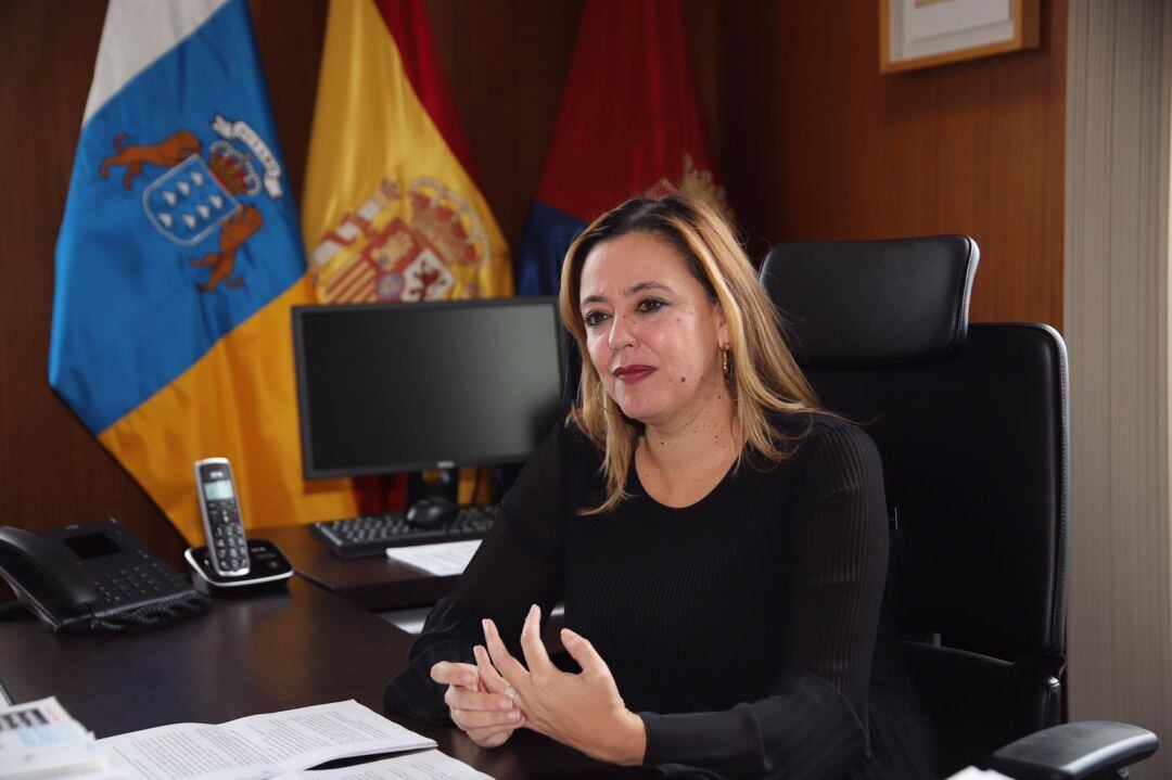 La presidenta del Cabildo de Lanzarote, María Dolores Corujo.