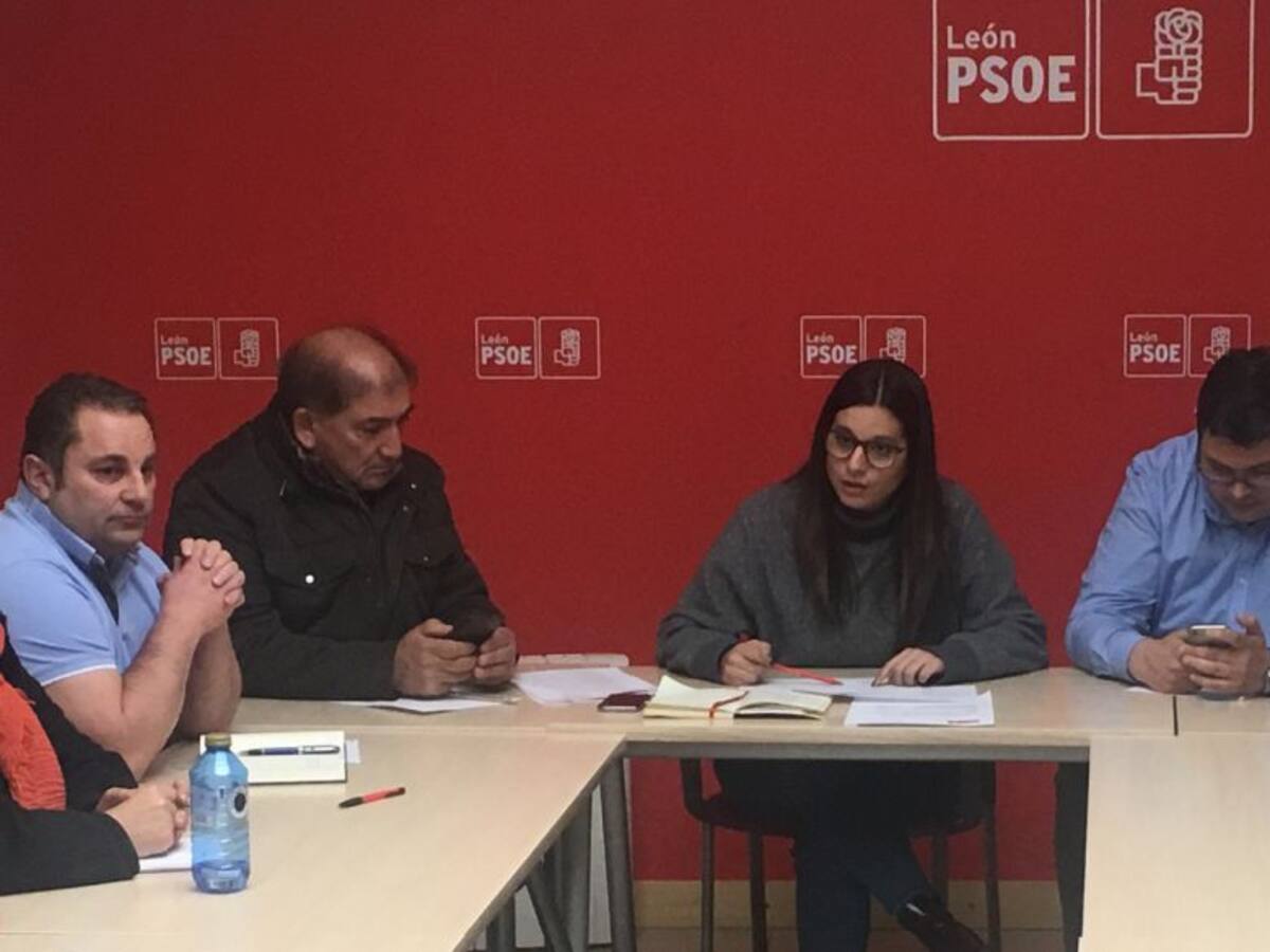 El comité autonómico del PSOE aprueba la propuesta a Congreso y Senado de León