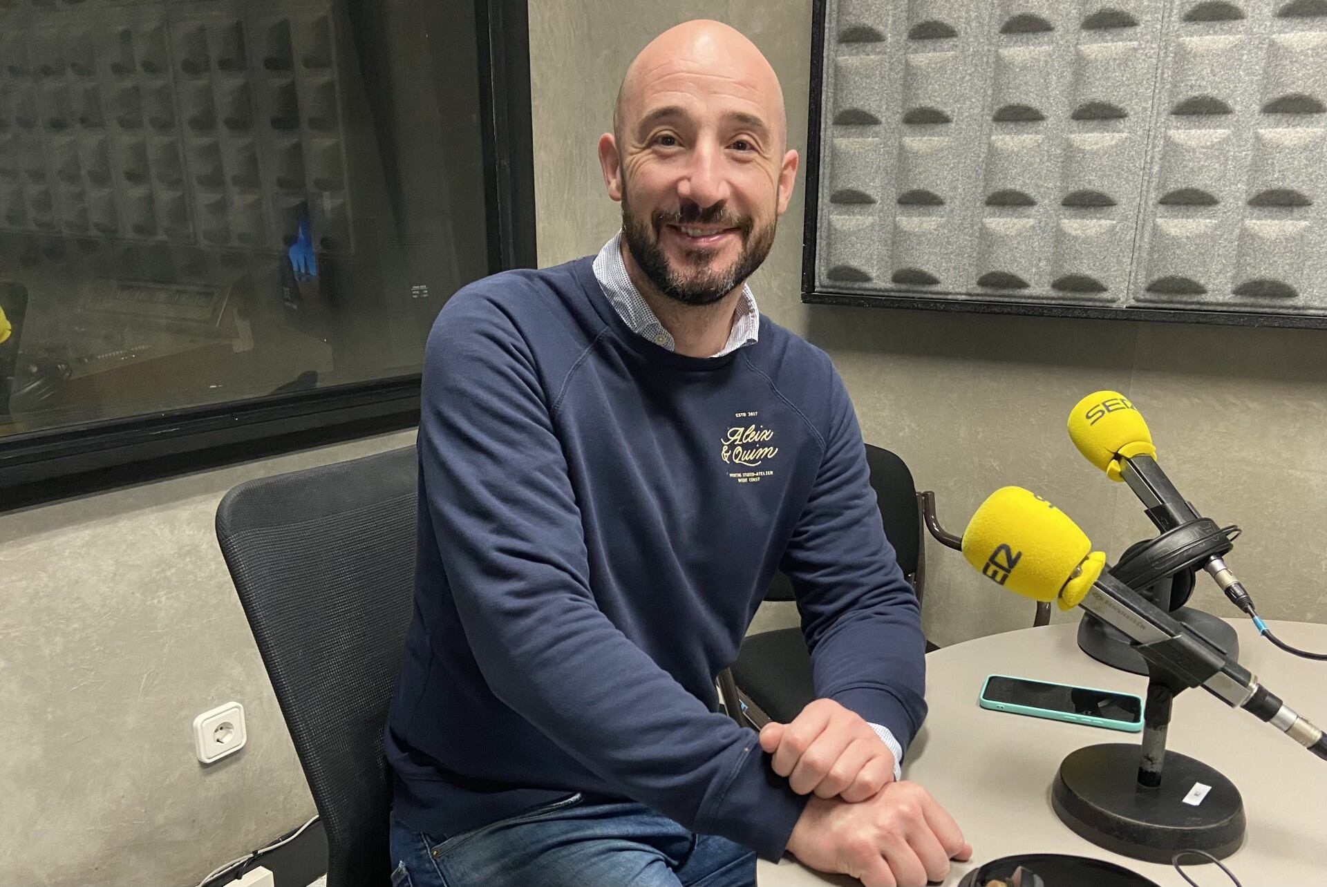 El alcalde eibarrés ha repasado en Radio Eibar algunos de los asuntos de actualidad en la ciudad