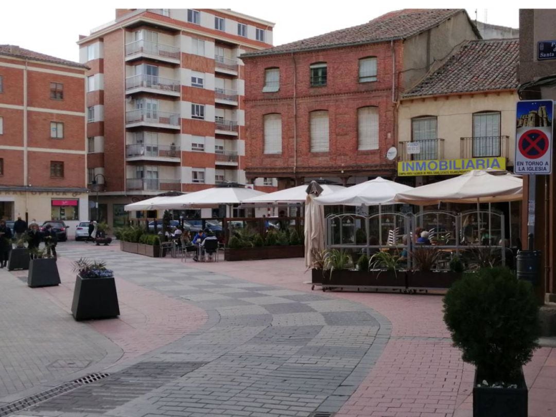  Terrazas en la Plaza de la Madera de Benavente  durante las semanas en que la ciudad tuvo un altisimo número de contagios