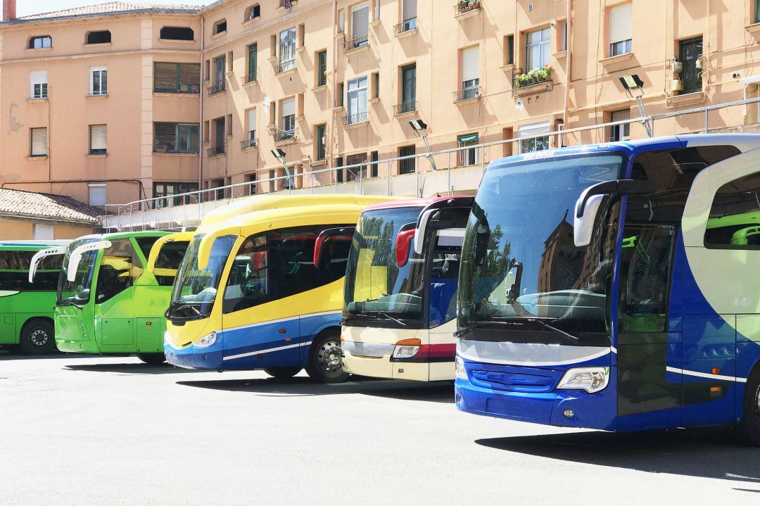 La huelga afectará al transporte regular de viajeros y también al transporte escolar de Cantabria.